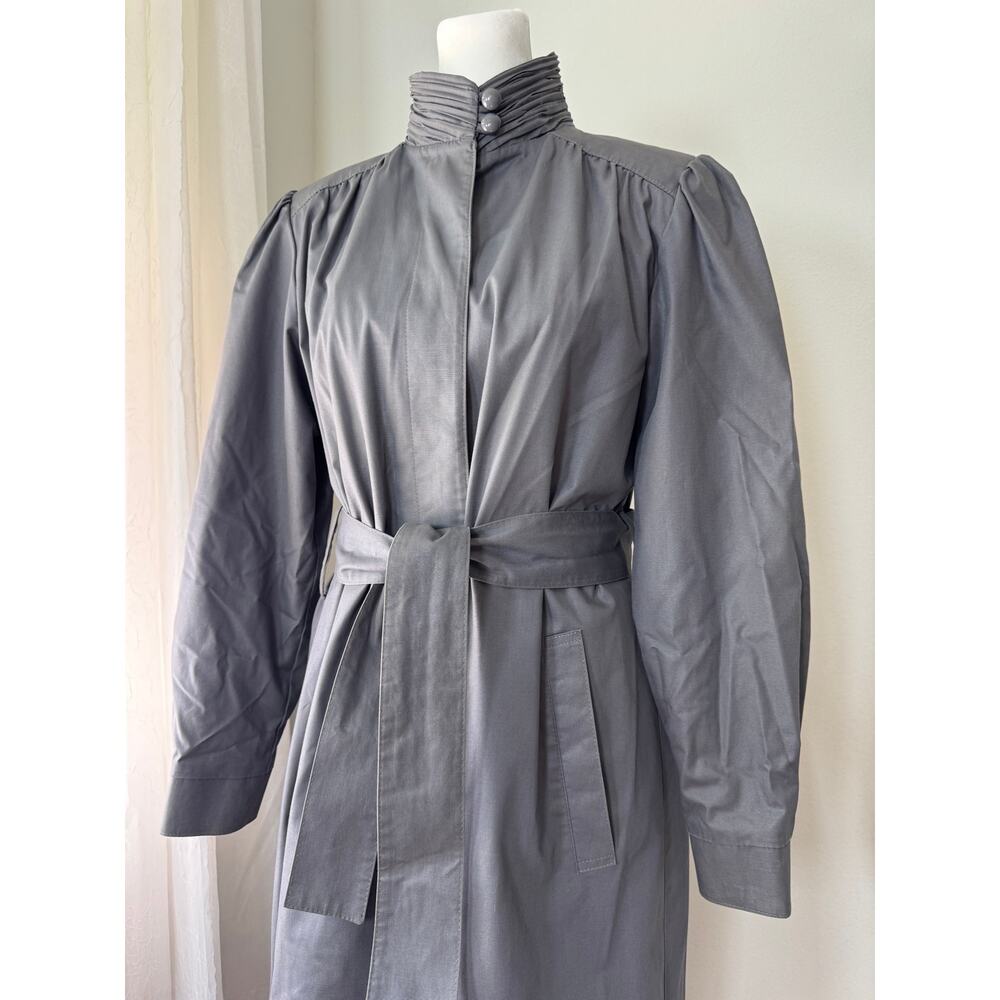 Vintage ‘80s London Fog Gray Button Front Belted Raincoat - Picture 3 of 7